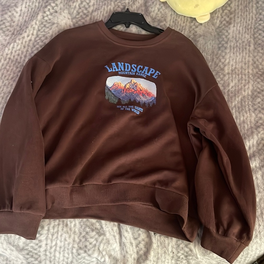 Crew neck